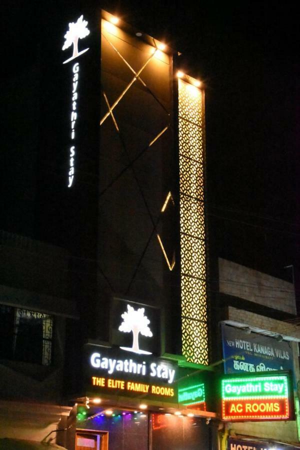 Gayathri Stay Kanchipuram Exterior foto