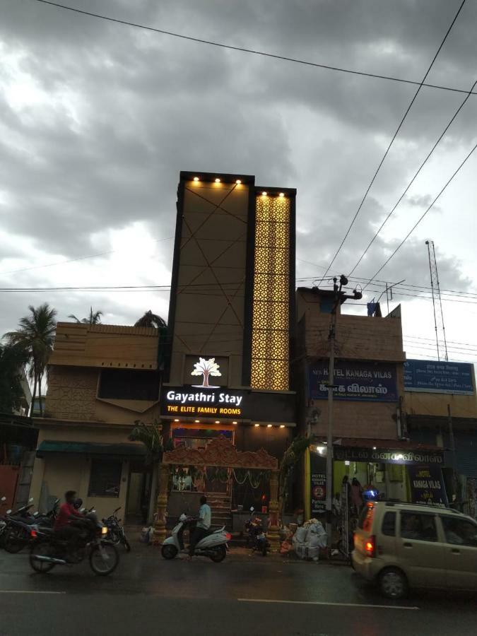 Gayathri Stay Kanchipuram Exterior foto
