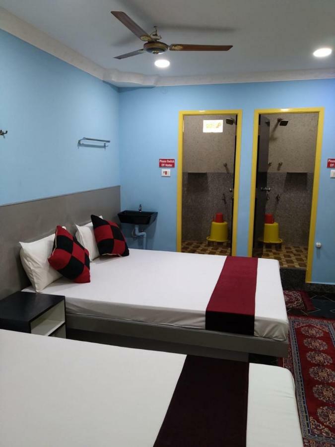 Gayathri Stay Kanchipuram Exterior foto
